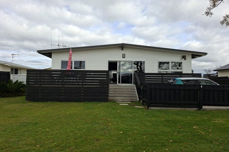 Photo of property in 156a Dickson Road, Papamoa Beach, Papamoa, 3118