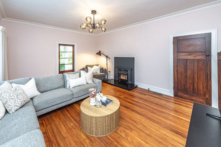 Photo of property in 4 Kent Road, Saint Johns Hill, Whanganui, 4501