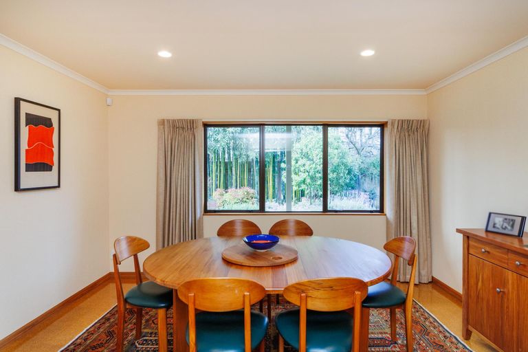 Photo of property in 98 Russell Street, Palmerston North, 4414