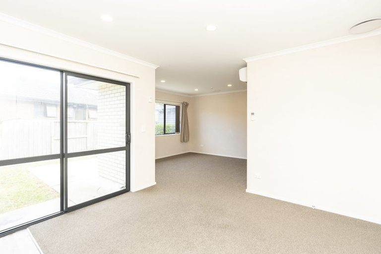 Photo of property in 123u4 Holland Road, Fairfield, Hamilton, 3214
