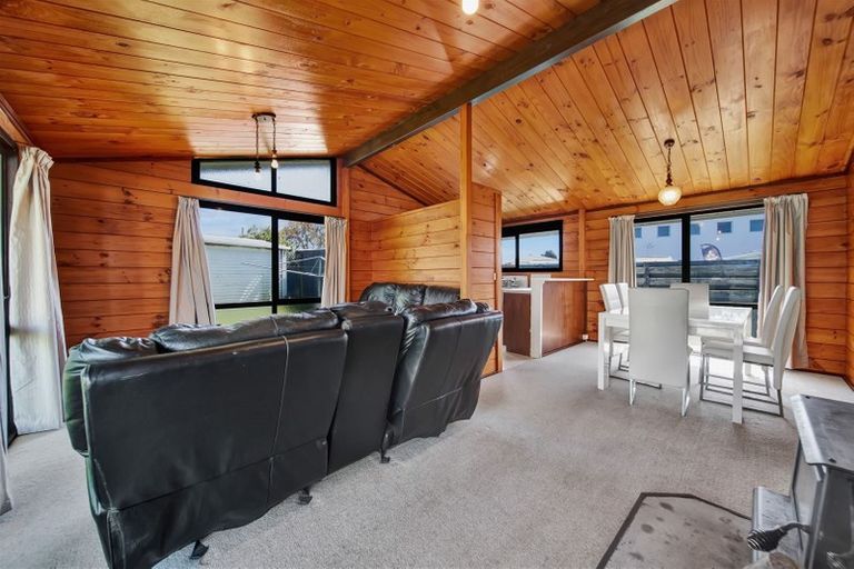 Photo of property in 33 Regent Street, Hawera, 4610