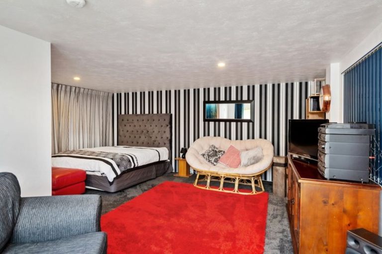 Photo of property in 82a Randolph Street, Woolston, Christchurch, 8062