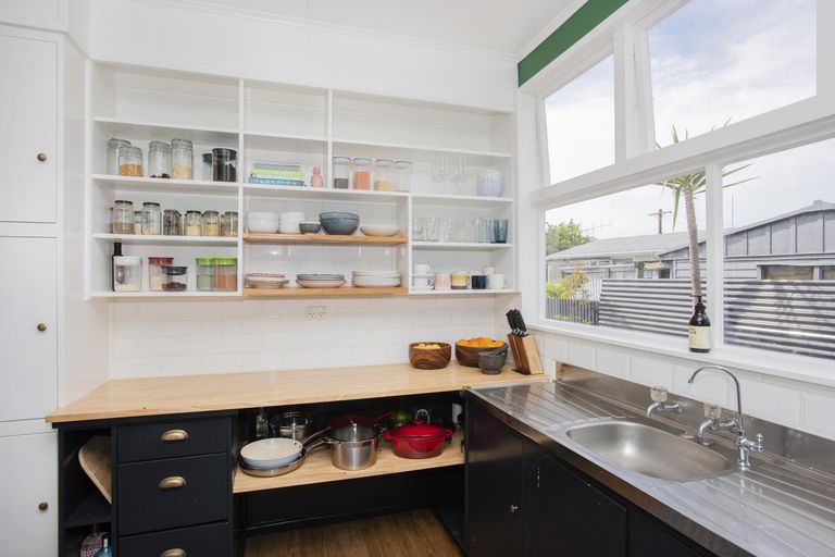 Photo of property in 14 Redmond Street, Elgin, Gisborne, 4010