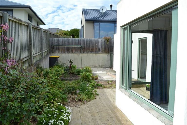 Photo of property in 2/2 Temple Crescent, Gleniti, Timaru, 7910