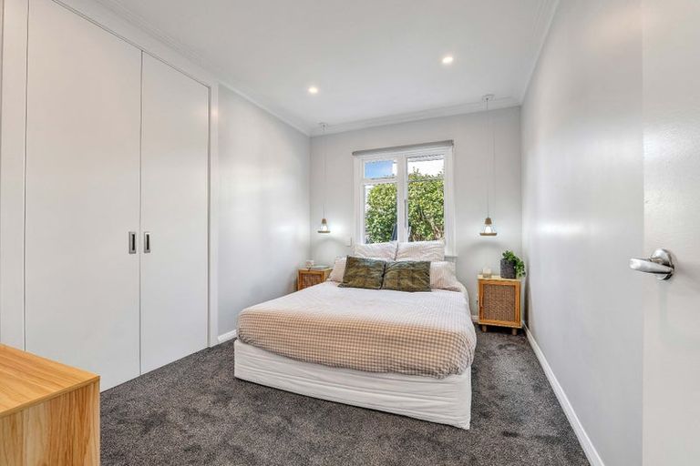 Photo of property in 113 Govett Avenue, Frankleigh Park, New Plymouth, 4310