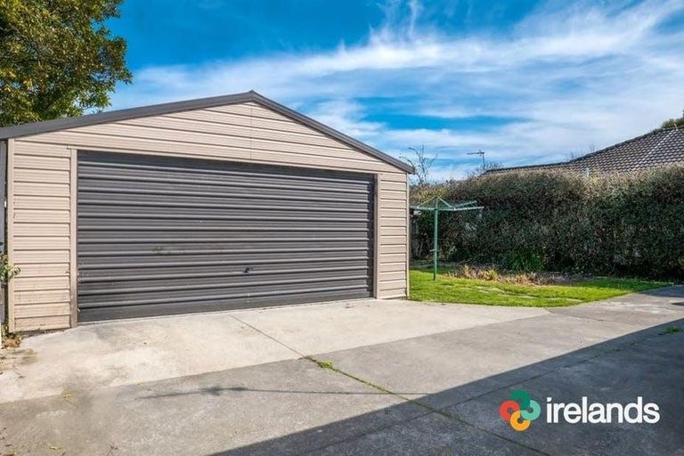 Photo of property in 147 Wairakei Road, Bryndwr, Christchurch, 8053