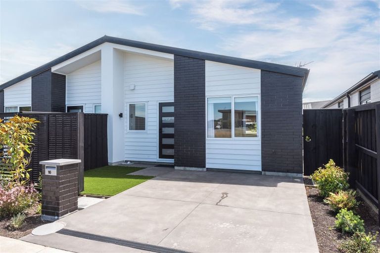 Photo of property in 16 Greengrass Crescent, Kaiapoi, 7630
