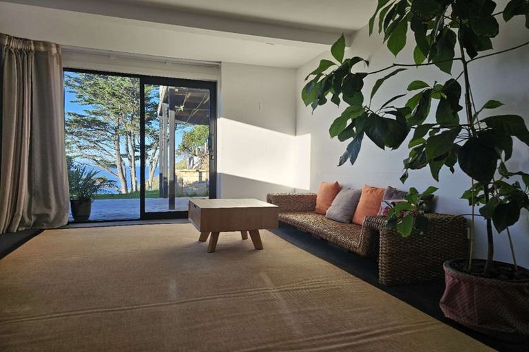 Photo of property in 61 Cliffs Road, Saint Clair, Dunedin, 9012