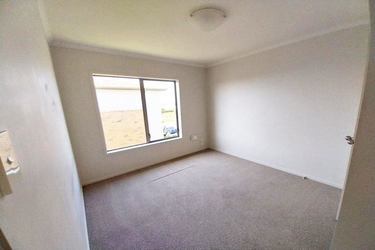 Photo of property in St Claire Village, 177/172 Mcleod Road, Te Atatu South, Auckland, 0610
