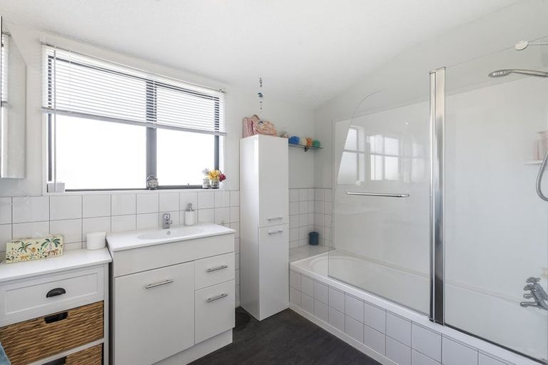 Photo of property in 45b Langdale Avenue, Paraparaumu, 5032