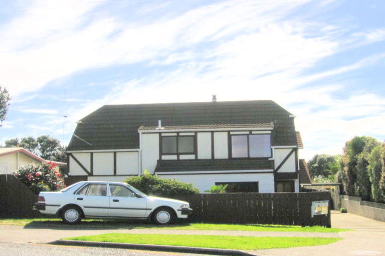 Photo of property in 1/69 Orkney Road, Mount Maunganui, 3116