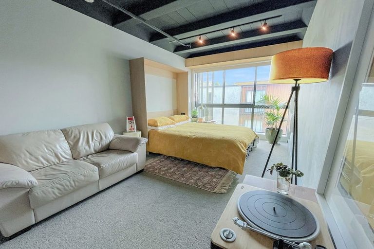 Photo of property in Vedado Apartments, 208/41u Hopper Street, Mount Cook, Wellington, 6011