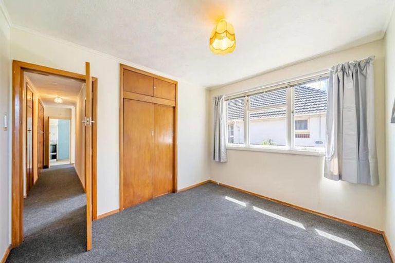 Photo of property in 8 Hall Grove, Ebdentown, Upper Hutt, 5018