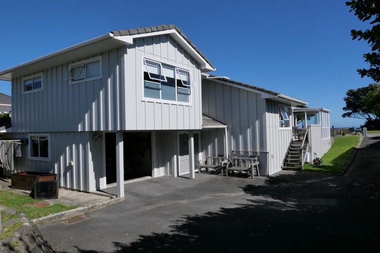 Photo of property in 89a Marine Parade, Paraparaumu Beach, Paraparaumu, 5032