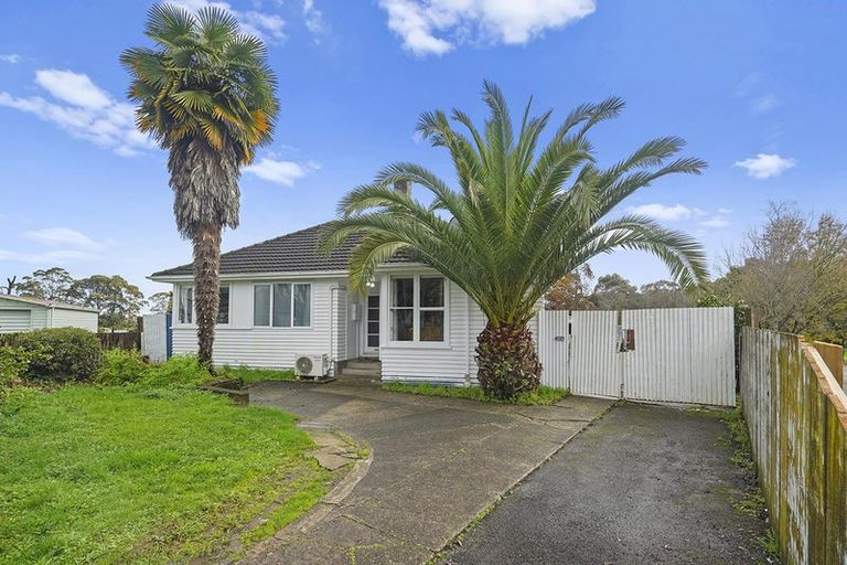 Photo of property in 17 Allenby Street, Bader, Hamilton, 3206