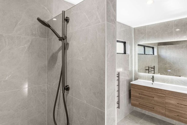 Photo of property in 4 Harbour Lights Terrace, Whitianga, 3592