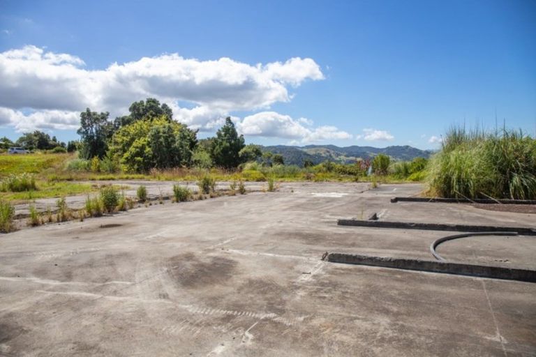 Photo of property in 9 Whangarei Heads Road, Onerahi, 0110