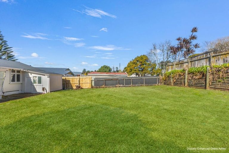 Photo of property in 16a Alberta Road, Glen Avon, New Plymouth, 4312