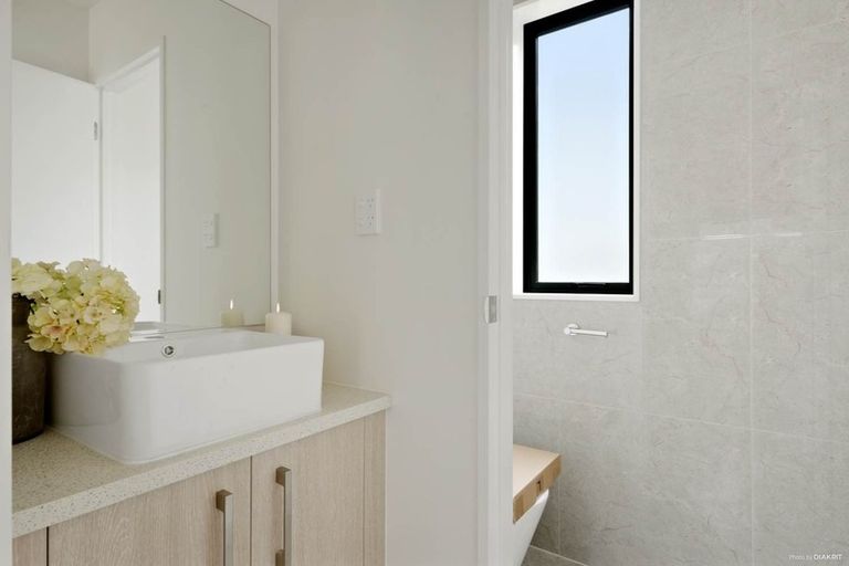 Photo of property in 122c Lancaster Road, Beach Haven, Auckland, 0626