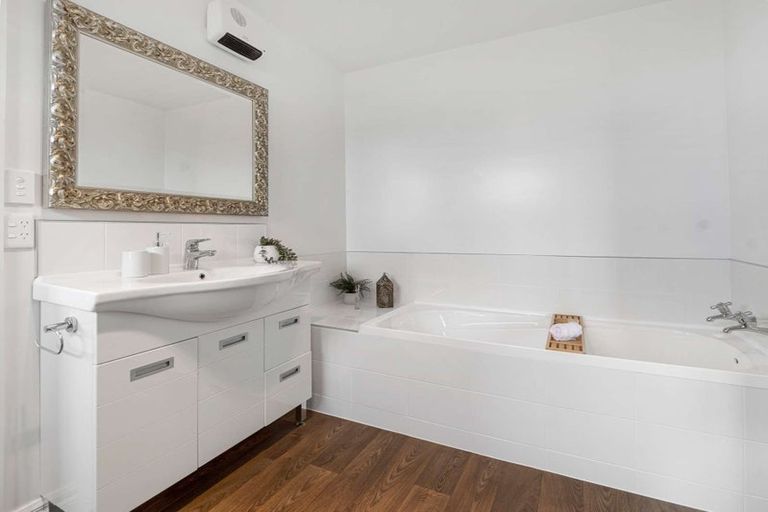 Photo of property in 60 Ludlow Drive, Huntingdon, Ashburton, 7774