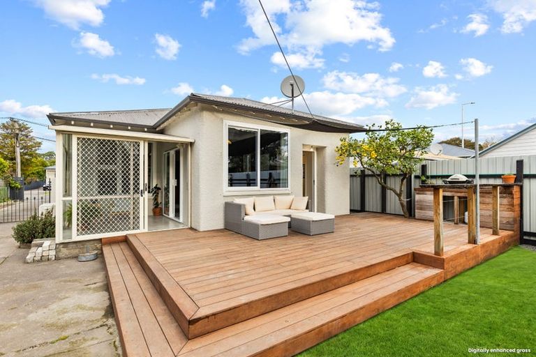 Photo of property in 5 Glasgow Street, Phillipstown, Christchurch, 8011