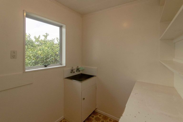 Photo of property in 19 Fife Crescent, Tamatea, Napier, 4112