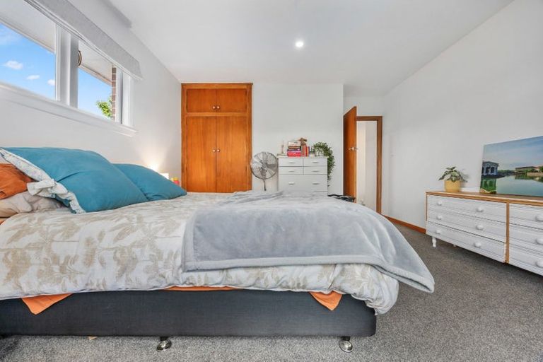 Photo of property in 8 Roslyn Avenue, Mairehau, Christchurch, 8052
