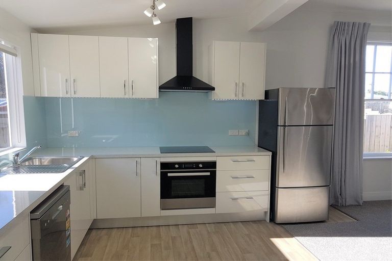 Photo of property in 6 Ford Street, Stratford, 4332