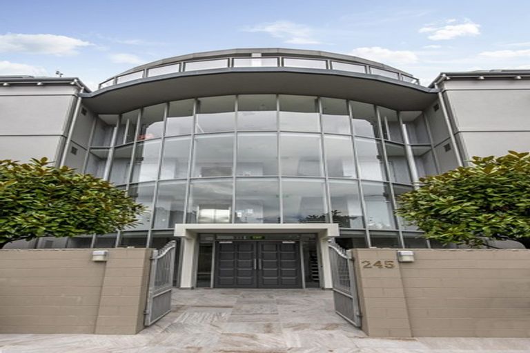Photo of property in 17/245 Montreal Street, Christchurch Central, Christchurch, 8013