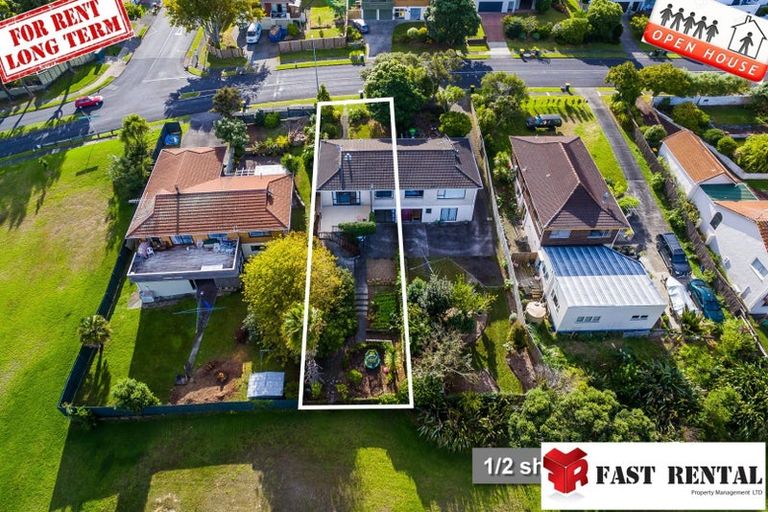 Photo of property in 2/186 Stapleford Crescent, Browns Bay, Auckland, 0630