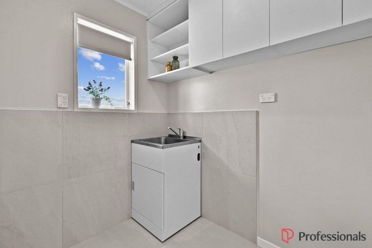 Photo of property in 31 Ilford Crescent, Mangere, Auckland, 2022