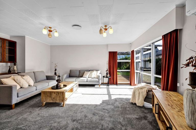 Photo of property in 3a Surrey Street, Hawera, 4610