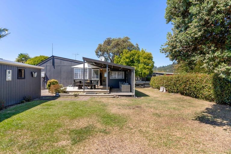 Photo of property in 106 Mckellar Place, Whangamata, 3620