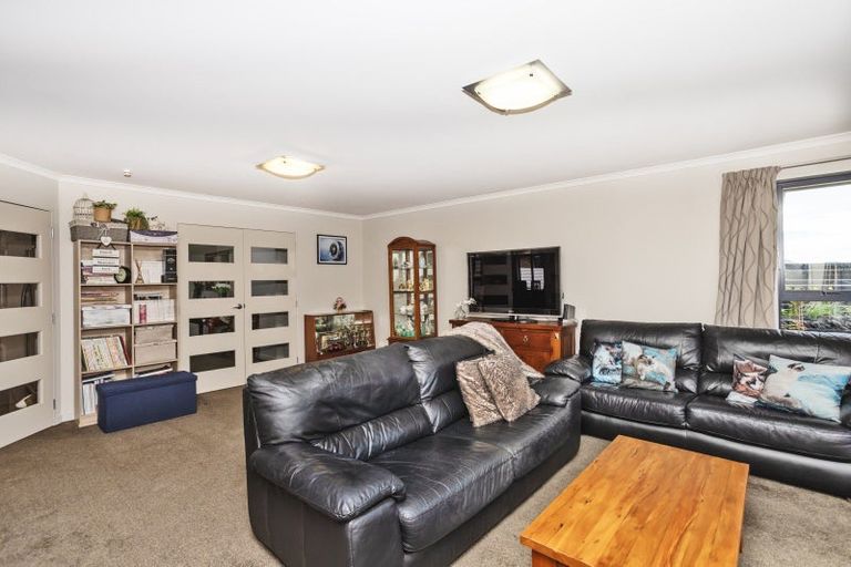 Photo of property in 53 Hoffman Court, Waikiwi, Invercargill, 9810