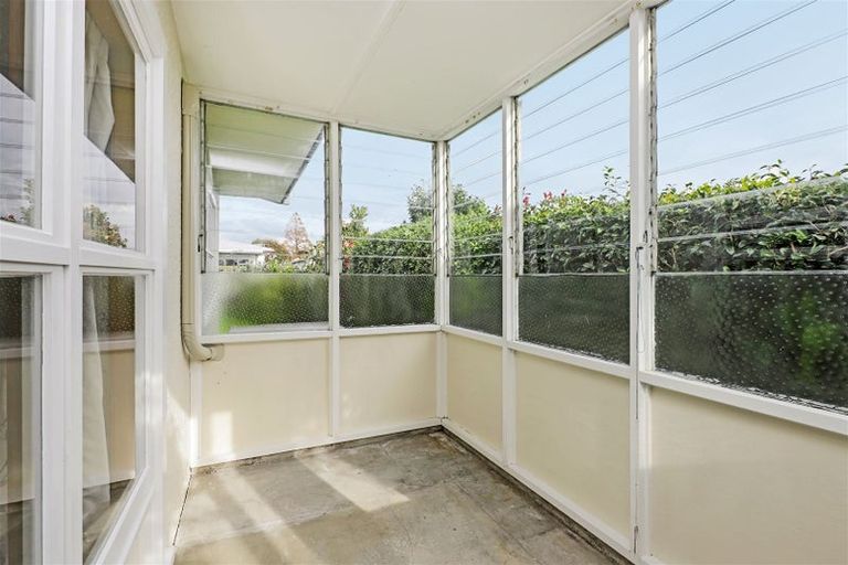 Photo of property in 804a Oxford Street, Saint Leonards, Hastings, 4120