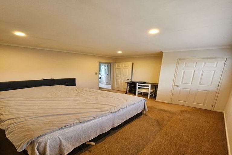 Photo of property in 38 Alexander Street, Cockle Bay, Auckland, 2014