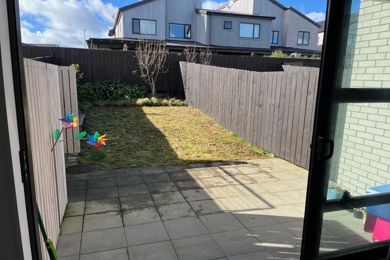 Photo of property in 49 Peihana Road, Hobsonville, Auckland, 0616