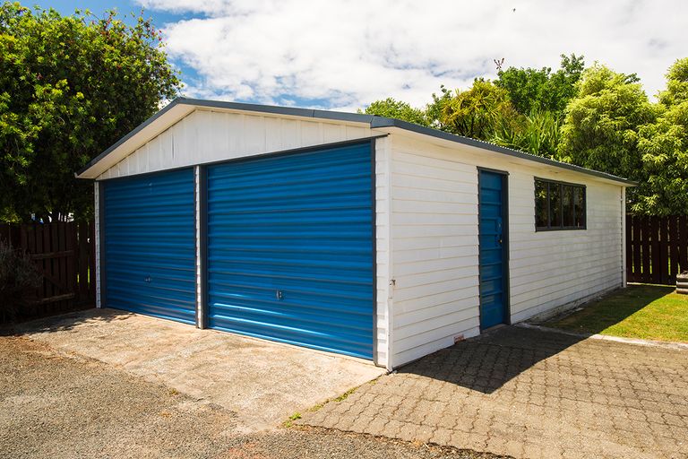 Photo of property in 14 Loisel Street, Riverdale, Gisborne, 4010