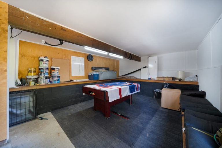 Photo of property in 33 Waihemo Street, Waitangirua, Porirua, 5024