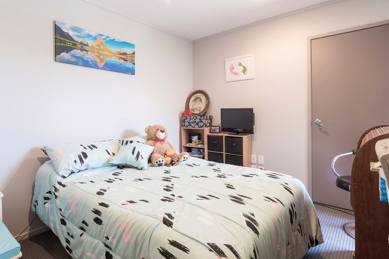 Photo of property in 3 Lark Place, Welcome Bay, Tauranga, 3112