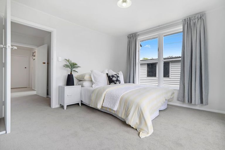 Photo of property in 15 Odette Street, Bader, Hamilton, 3206