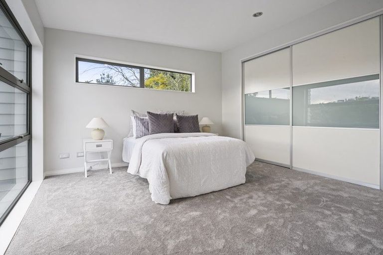 Photo of property in 10 Bayside Drive, Browns Bay, Auckland, 0630