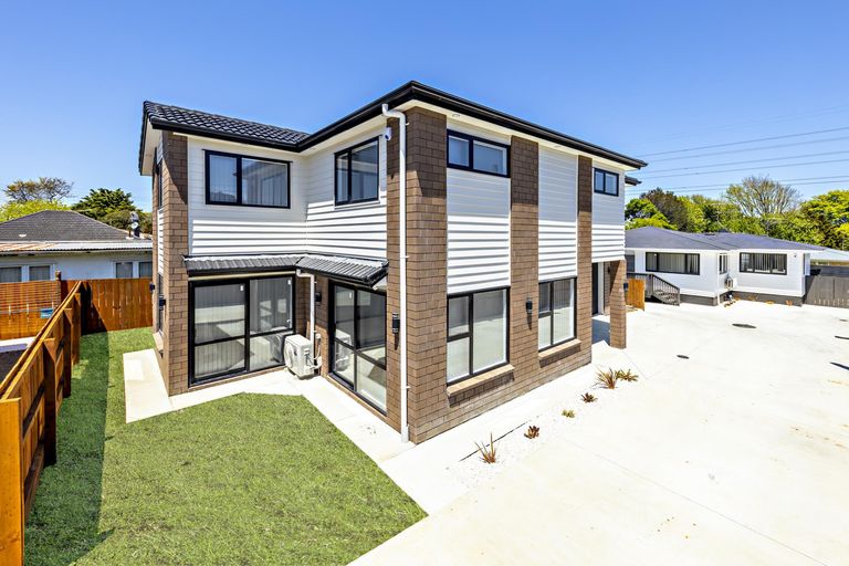 Photo of property in 109b Gray Avenue, Mangere East, Auckland, 2024