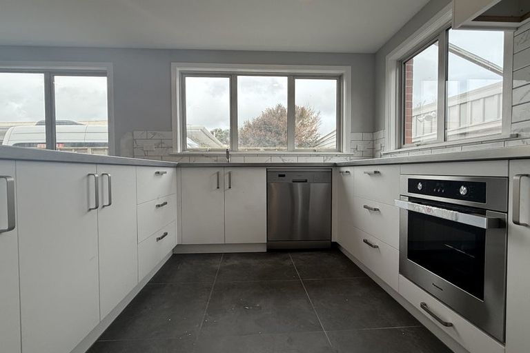 Photo of property in 6 Whanganui Street, Miramar, Wellington, 6022