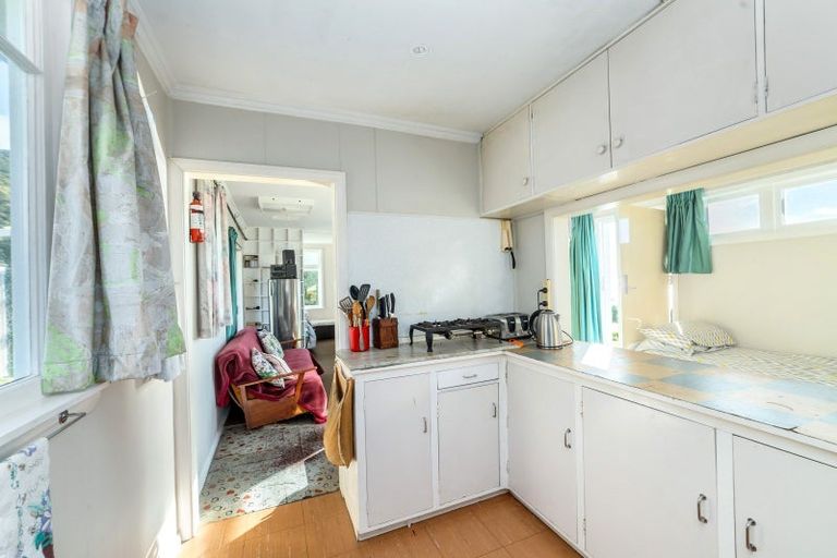 Photo of property in 871 Mataikona Road, Mataikona, Tinui, 5889