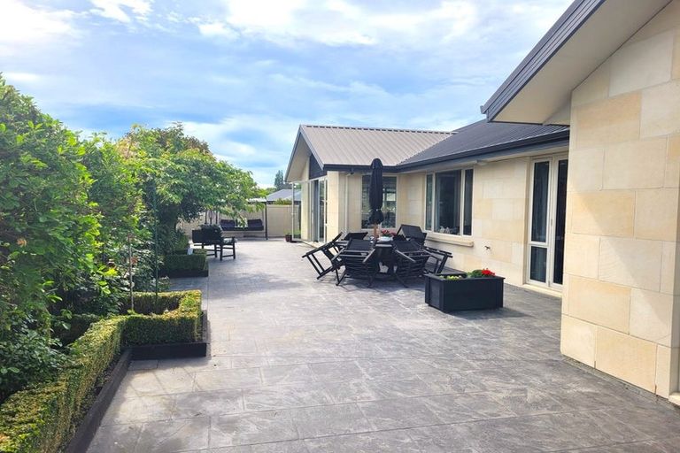 Photo of property in 8 Hewlings Place, Temuka, 7920