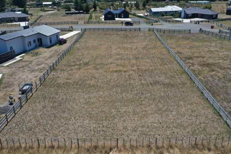 Photo of property in 10 Roma Way, Waitarere, 5510