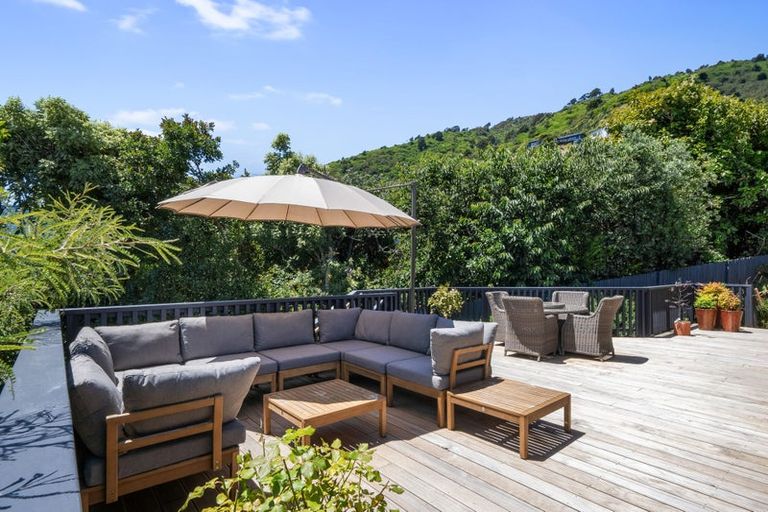 Photo of property in 64 Kotare Street, Waikanae, 5036