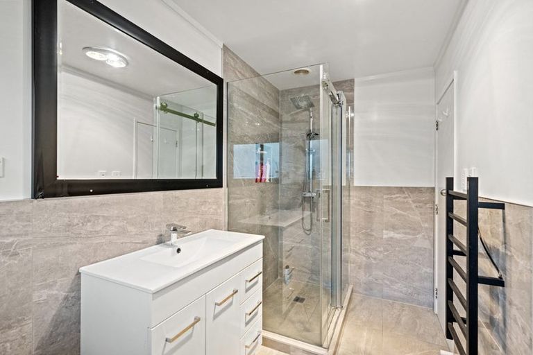 Photo of property in 20 Moloney Terrace, Pukekohe, 2120
