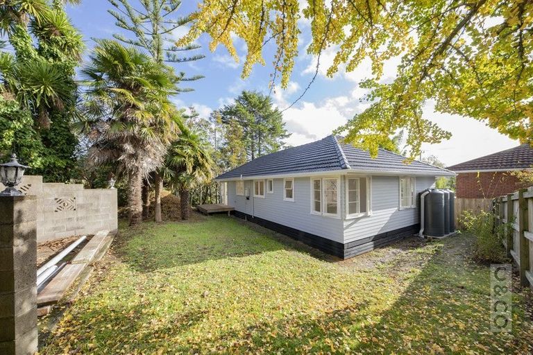 Photo of property in 407a Main Road, Huapai, Kumeu, 0810